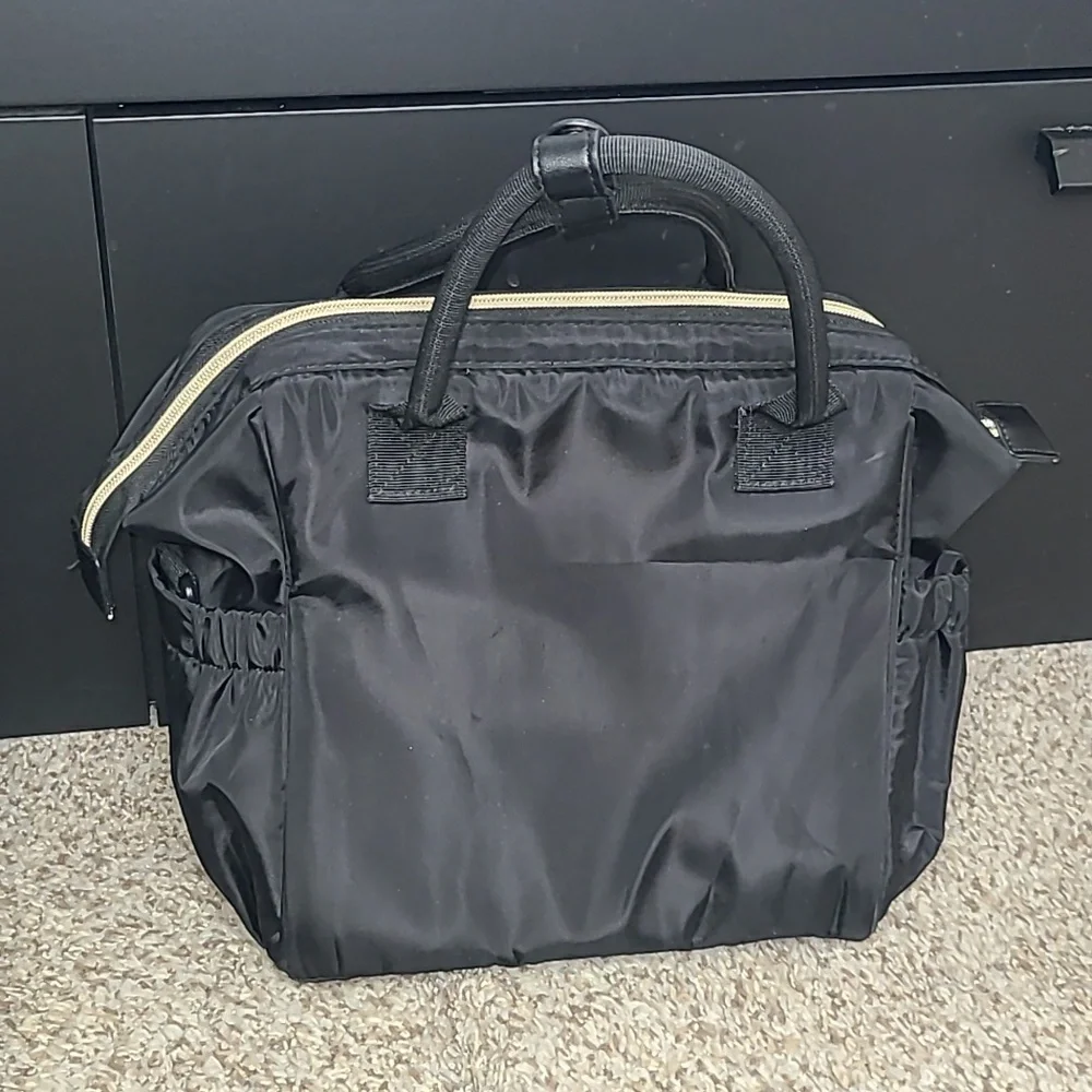 Tourit Black Quilted Lunch Bag